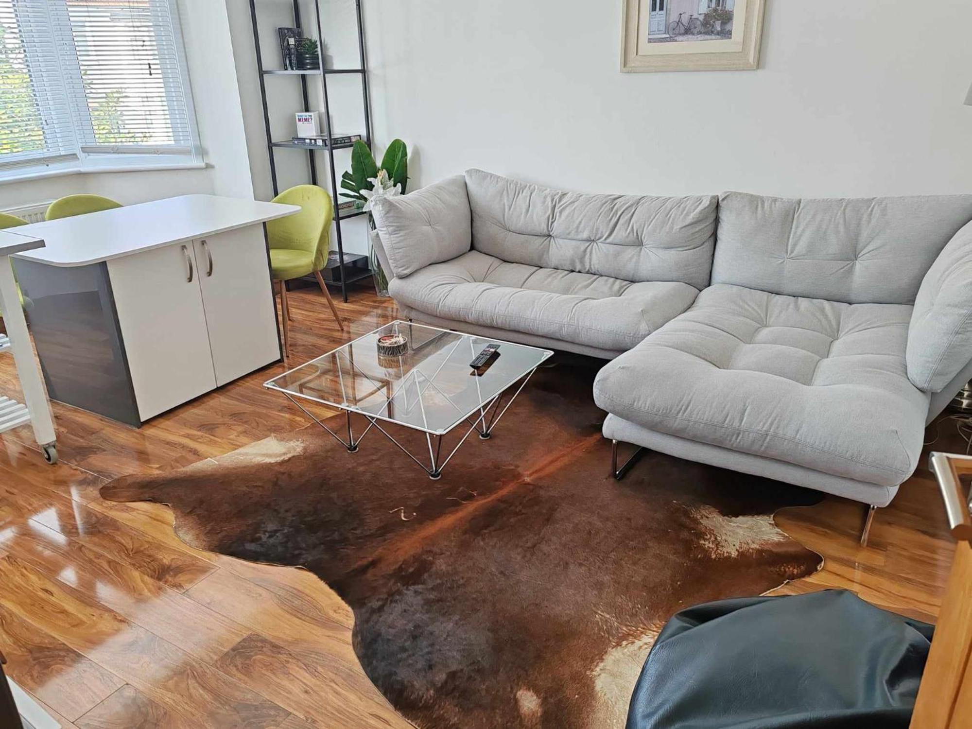 Two Bedroom In Dollis Hill * Londra
